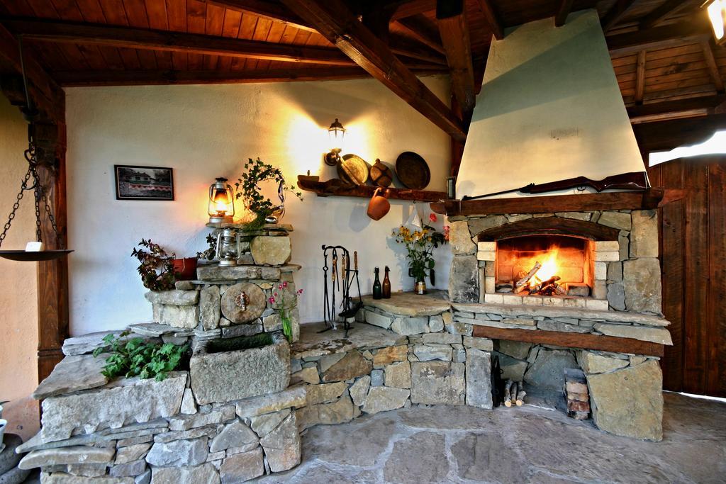 Private 4Br-2Ba Guest House Dryanovo With Pool And Free Parking エクステリア 写真